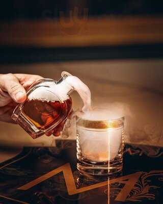 Summum Exclusive Cocktail Club