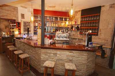 La Cubierta Bar De Copas