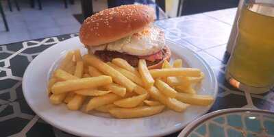 Street Diner Bar Restaurente