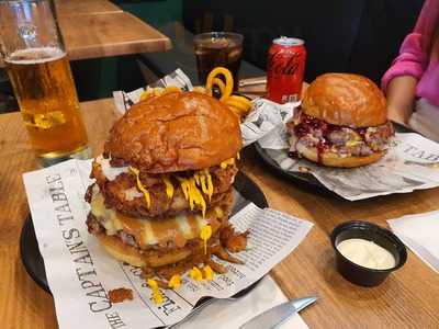 Momag Burger & Gin Marbella