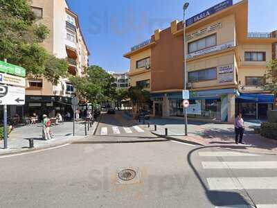 Momag Burger & Gin Marbella