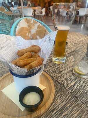 The Grand Cafe, Coffee & Burger