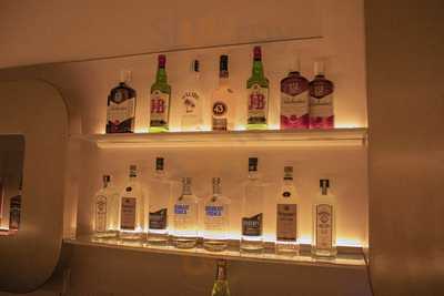 Museum Bar (by Toni Peret)