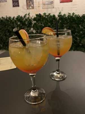 Museum Bar (by Toni Peret)