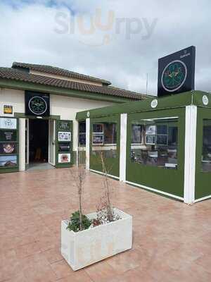 Bt15 Irish Pub & Eatery