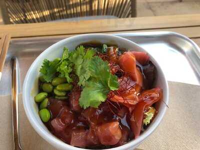 Ola Poke Can Pastilla