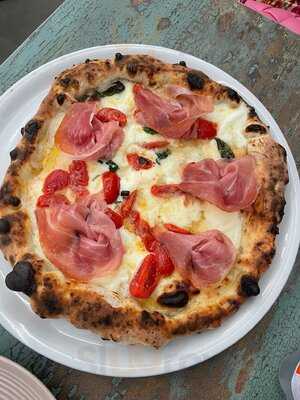 Ammore Pizza E Tradizione