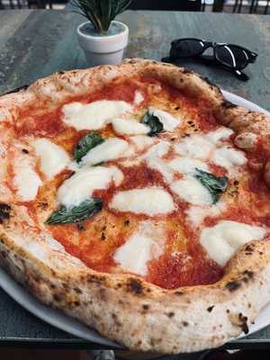 Ammore Pizza E Tradizione