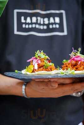 Lartisan Bar & Restaurante Malasaña