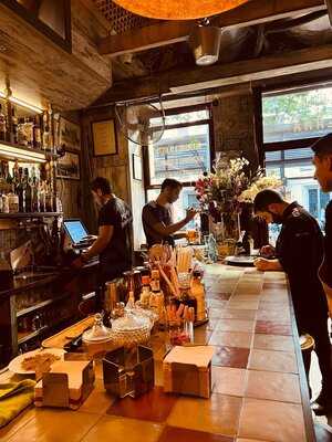 Madre Taberna Moderna