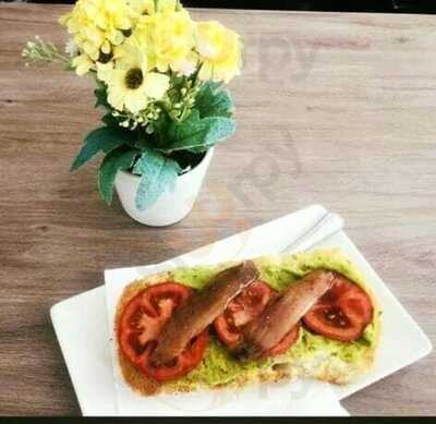 La Tahona Cafetería