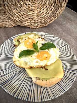 La Tahona Cafetería