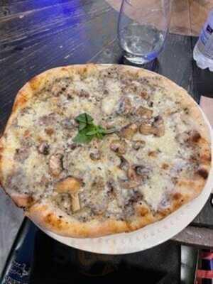 Revel - Healthy Pizza, Burgers, Pokes And Brunch