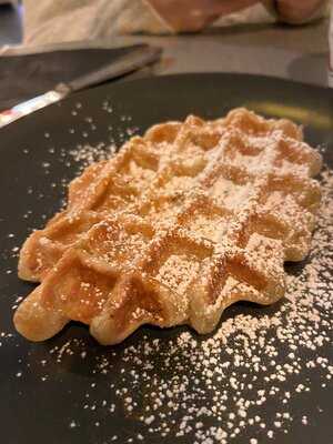 Revel - Healthy Pizza, Burgers, Pokes And Brunch