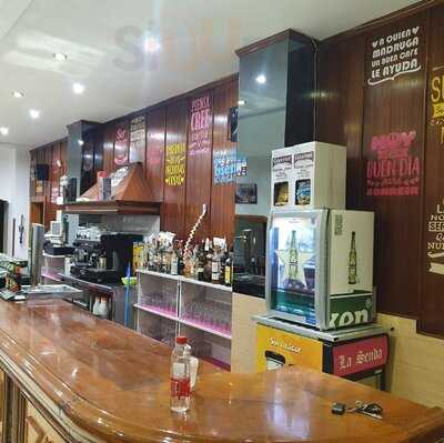 Cafetería - Pizzería El Rincón