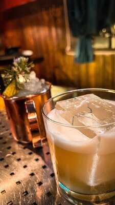 Renard Cocktail Club