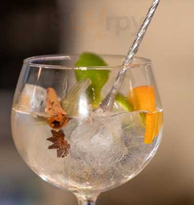 Alessandro Maino Restaurant