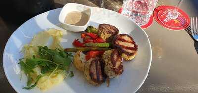 El Rico Kitchen And Bar