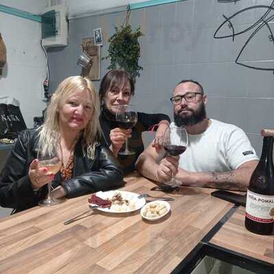 Bodegón Los Pescaitos