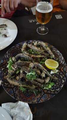 John G.v. Cafe-bar Restaurante