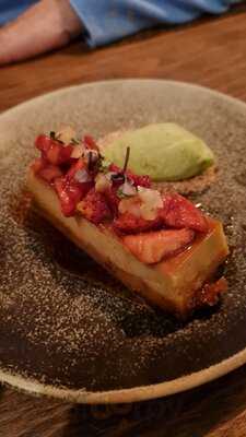 Papagayo Cocktails And Food