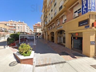 El Mirro Food & Drinks