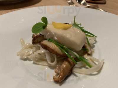 Omakase By Pablo González