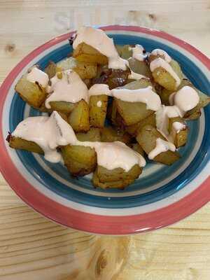 Loumari Restaurant Bar