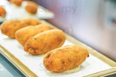 Taberna La Esquinita De Javi