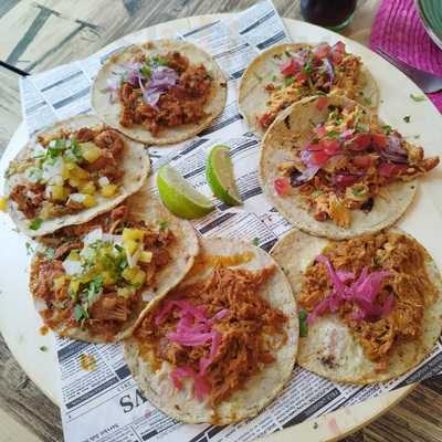 La Patrona Tacos & Tragos