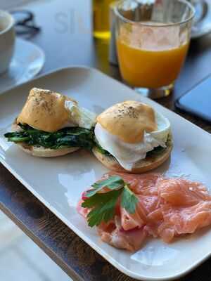 Bar Cafeteria La Isla