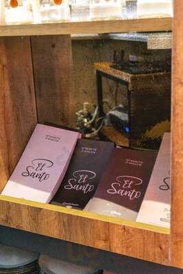 El Santo Restaurante