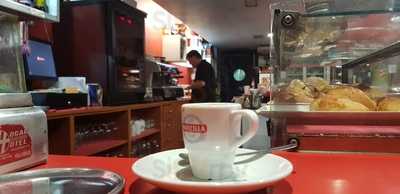 Café-bar Dónde Quedamos