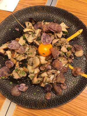 Bar & Restaurante — Ume