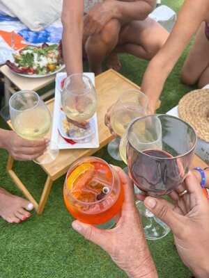 Roca Blanca Beach Club