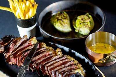 Monsieur Rouge - Steak House