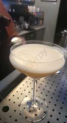 Sue Ellen Cocktail Bar