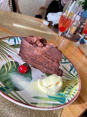 Arabella's At The Marina