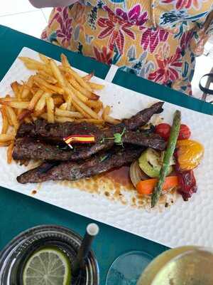 Arabella's At The Marina