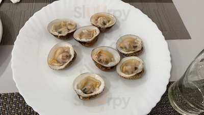 Bar Los Reyes (agustín Y Elisa)