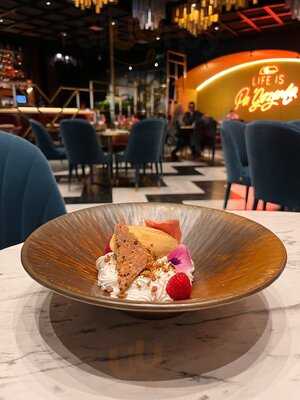 Tucana Panamerican Bistró