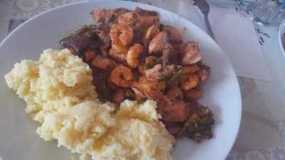 Cafetería Y Pastelería Avance