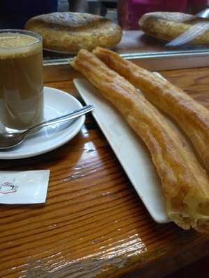 Cafetería Y Pastelería Avance