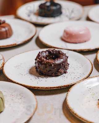 Naked&sated (pozuelo)