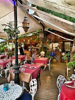 Els Jardins De Beyrouth