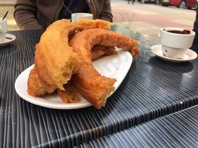 Cafetería Churrería Relaxing - Photo 8