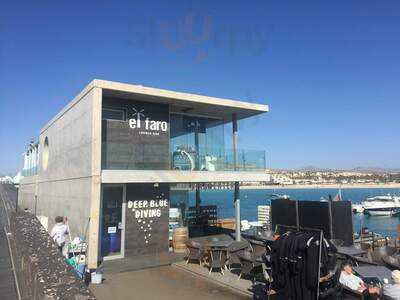 El Faro Lounge Bar