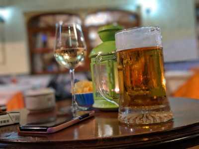 Studio - Lounge & Bar -