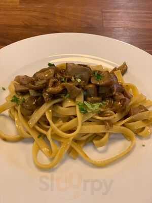 Il Locandiere De Core E De Panza