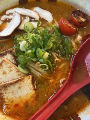 Omichi Ramen & Bar